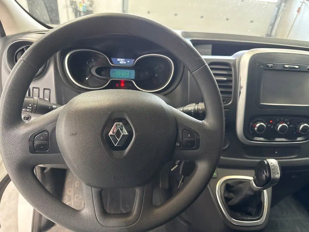 Renault Trafic 2.0 dCi 145 T29 L2H1 Dubbelcabine Comfort uit 2020, foto 15