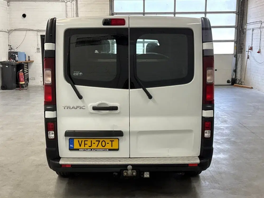 Renault Trafic 2.0 dCi 145 T29 L2H1 Dubbelcabine Comfort uit 2020, foto 4