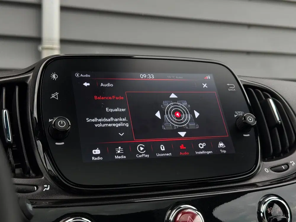 Fiat 500 1.0 Hybrid Dolcevita Pano Carplay Cruise P uit 2021, foto 15