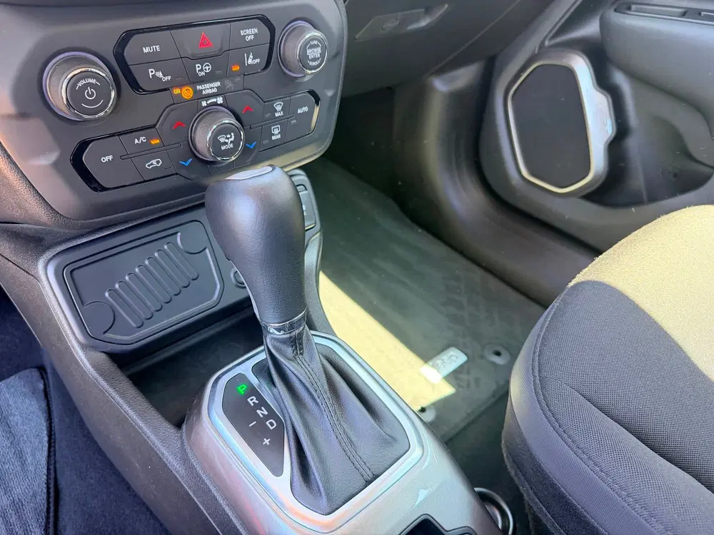 Jeep Renegade 1.3T DDCT Limited led koplampen 27.000km uit 2021, foto 12