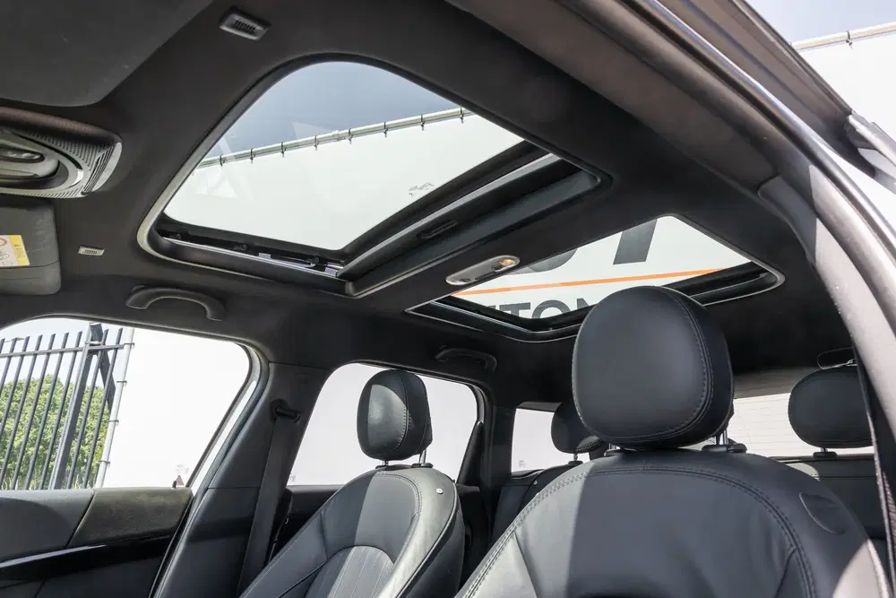 Mini Countryman 2.0 Cooper S knightbridge nl auto Panorama uit 2019, foto 8