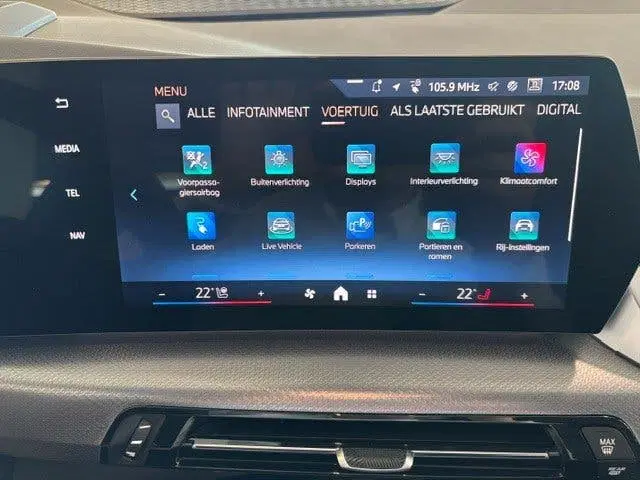 BMW iX1 eDrive20 M Sport uit 2026, foto 13
