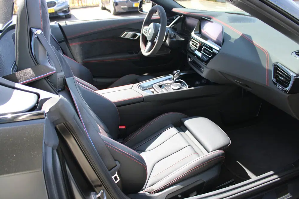 BMW Z4 sDrive20i Automaat uit 2026, foto 4