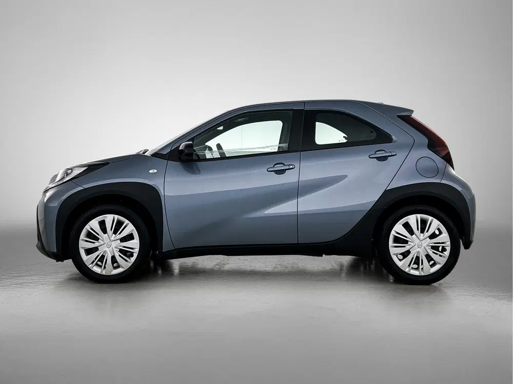 Toyota Aygo X 1.0 VVT-i MT Play uit 2025, foto 3
