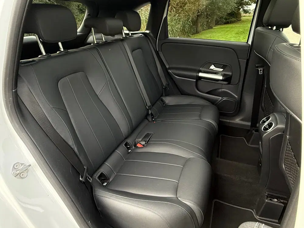 Mercedes-Benz B-Klasse 180 Luxury Line Automaat uit 2023, foto 12