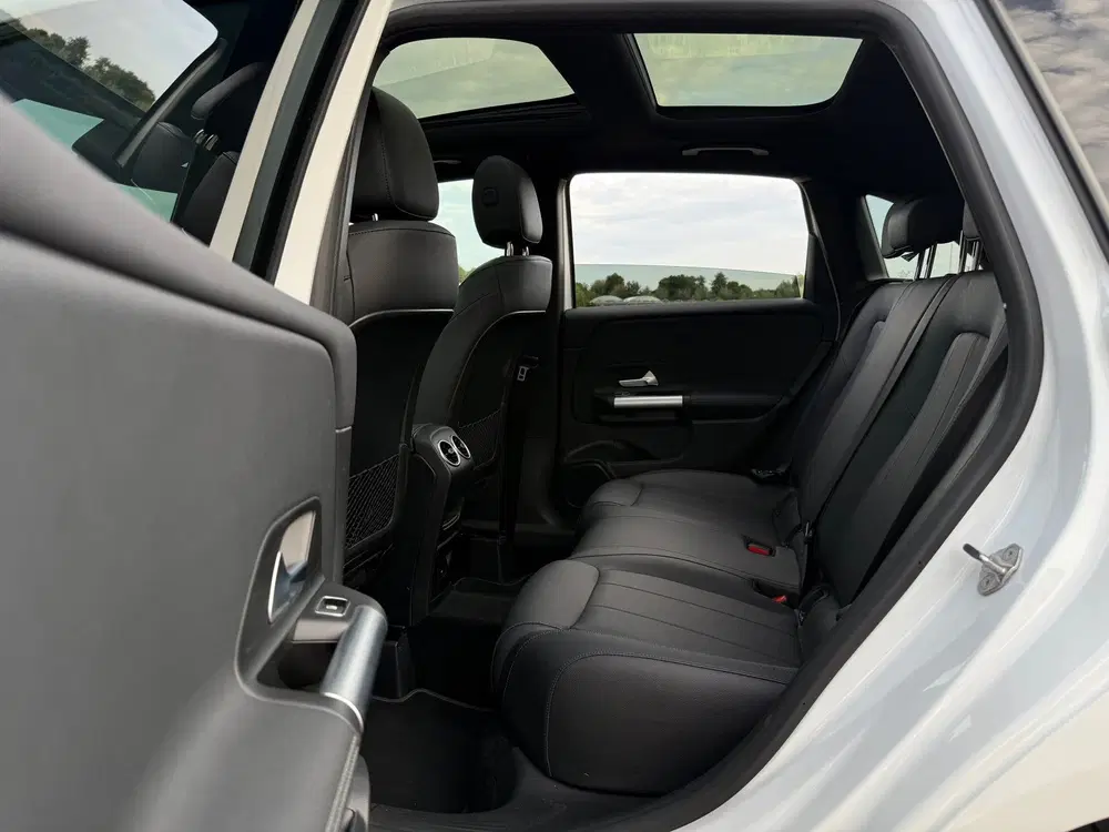 Mercedes-Benz B-Klasse 180 Luxury Line Automaat uit 2023, foto 8