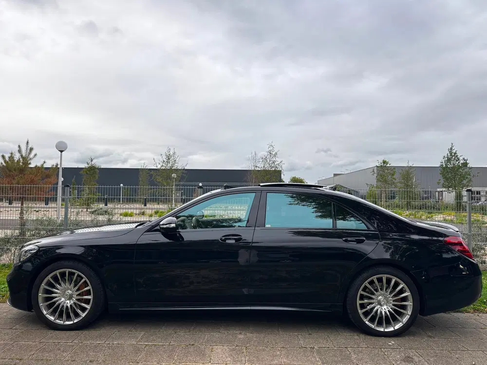 Mercedes-Benz S-Klasse 560 e Lang Premium Plus uit 2019, foto 2