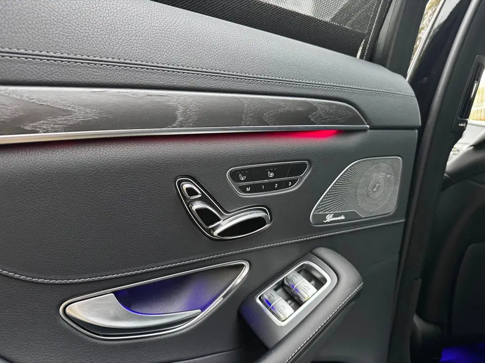 Mercedes-Benz S-Klasse 560 e Lang Premium Plus uit 2019, foto 8