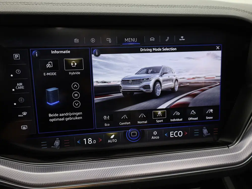 Volkswagen Touareg 3.0 TSi 4MOTION R uit 2021, foto 13
