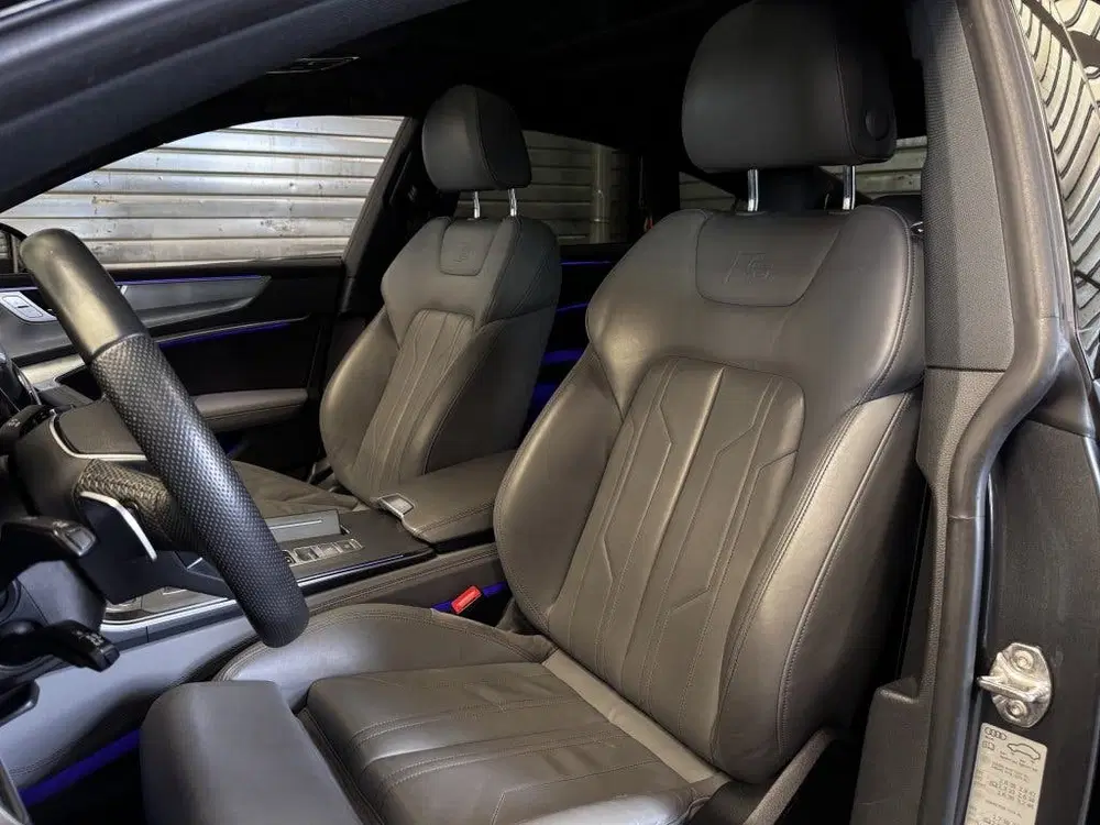 Audi A7 Sportback 55 TFSI e Quattro Competition S uit 2019, foto 7