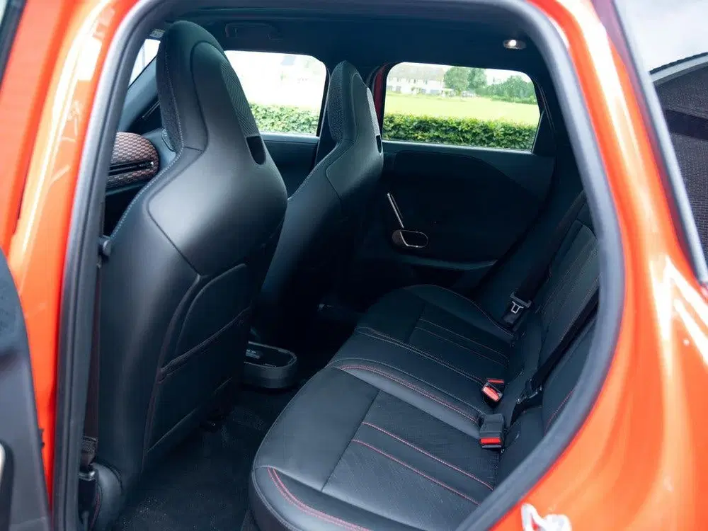 Mini Aceman SE John Cooper Works M 54.2 kWh 218pk uit 2025, foto 9