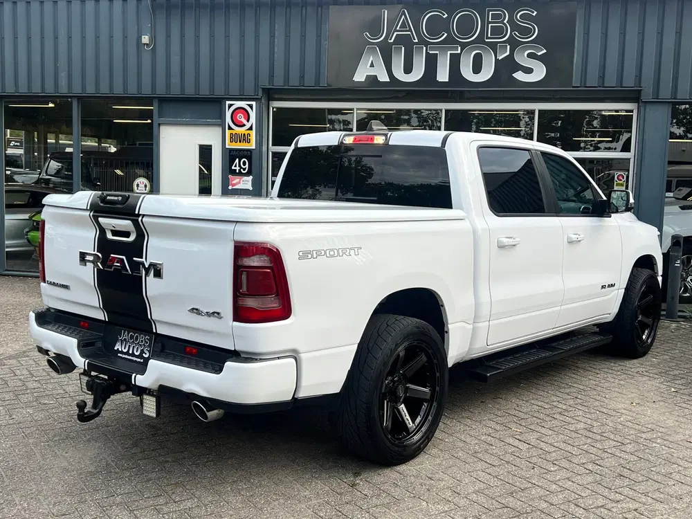 Dodge RAM 5.7 V8 4x4 Crew Cab Laramie sport uit 2024, foto 6