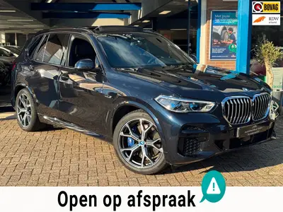 BMW X5 XDrive45e High Executive 2022 AUT PANO FUL uit 2022