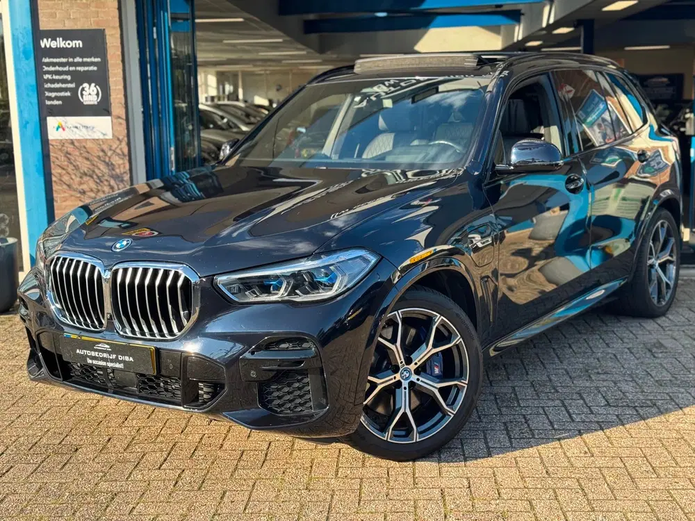 BMW X5 XDrive45e High Executive 2022 AUT PANO FUL uit 2022, foto 2