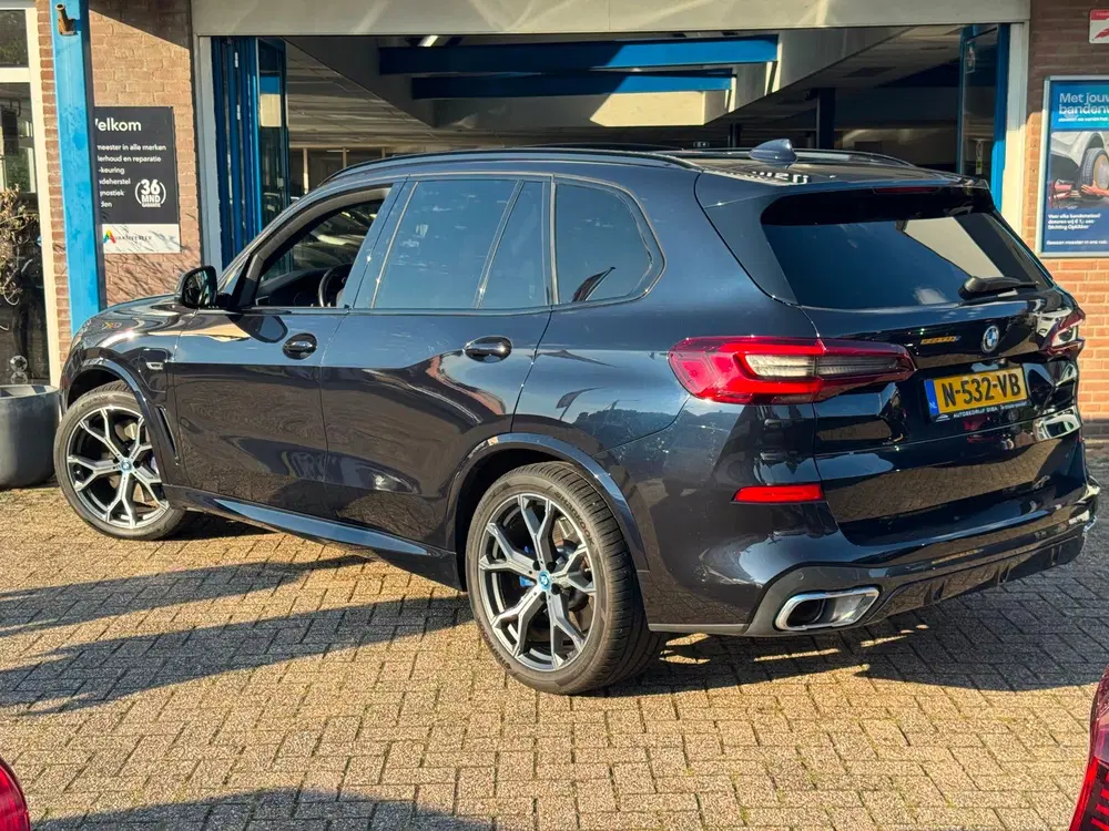 BMW X5 XDrive45e High Executive 2022 AUT PANO FUL uit 2022, foto 3