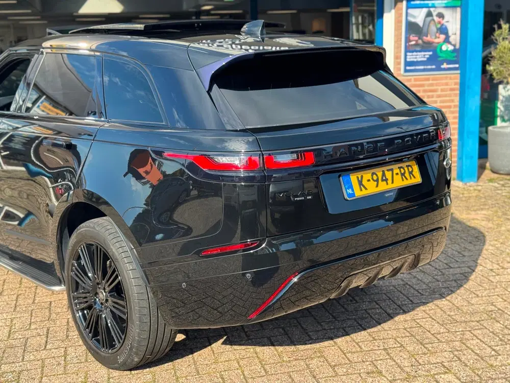 Land Rover Range Rover Velar 2.0 P250 Turbo AWD R-Dynamic SE uit 2020, foto 4
