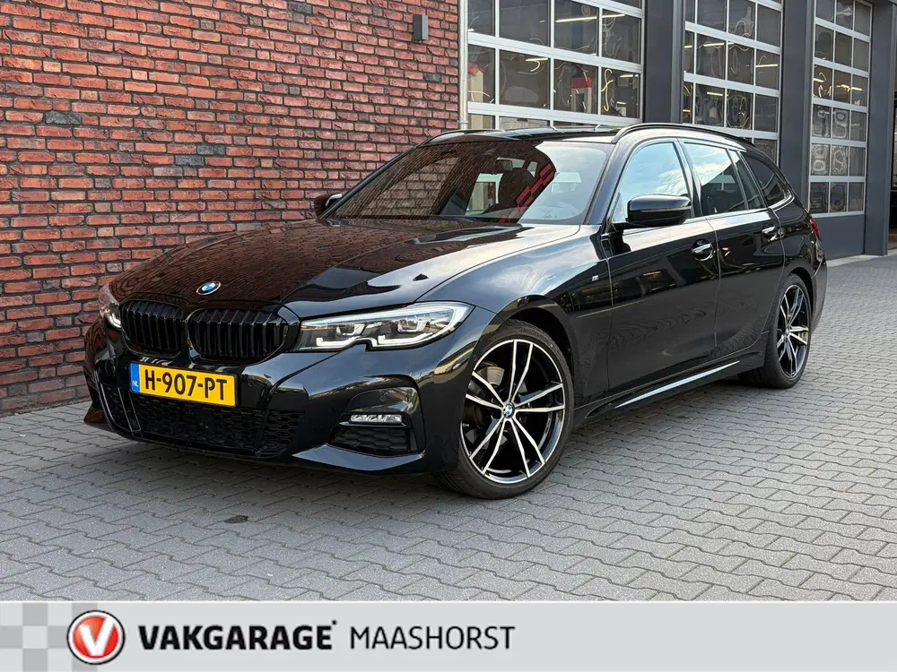 BMW 3-serie 320i High Executive Edition Achteruitrij uit 2020