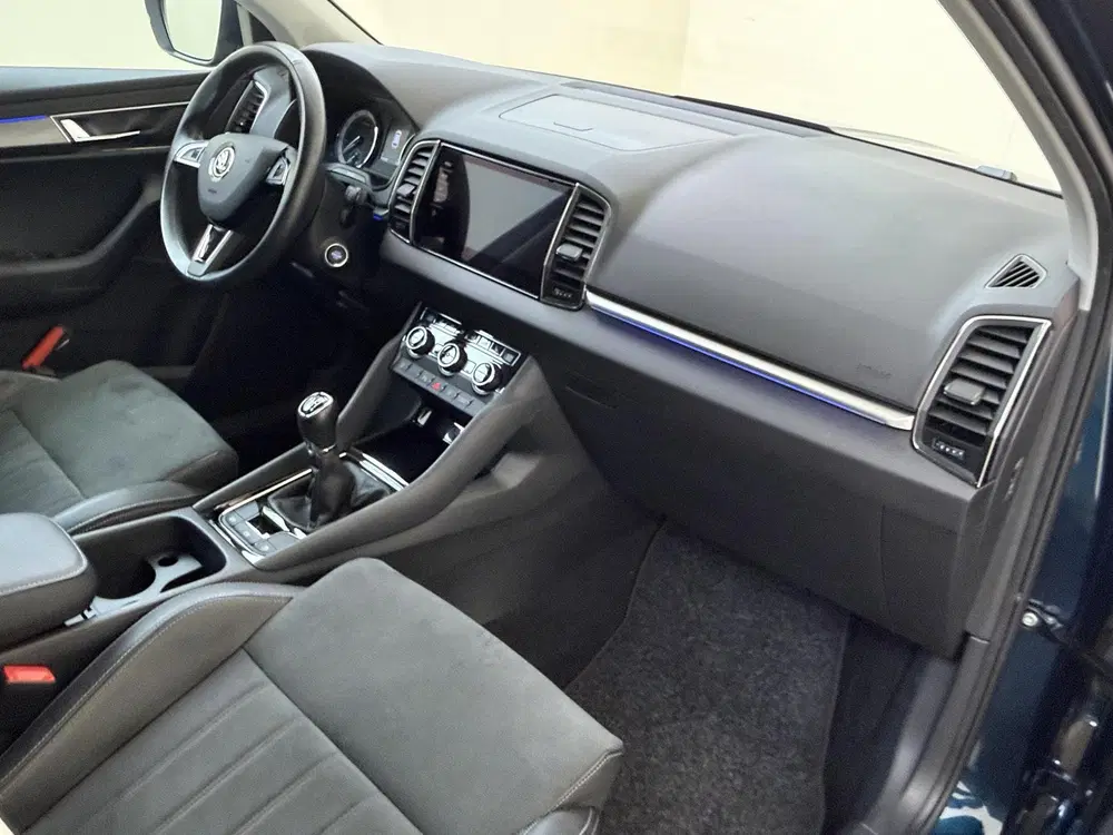 Skoda Karoq 1.5 TSI ACT Business Edition uit 2020, foto 5