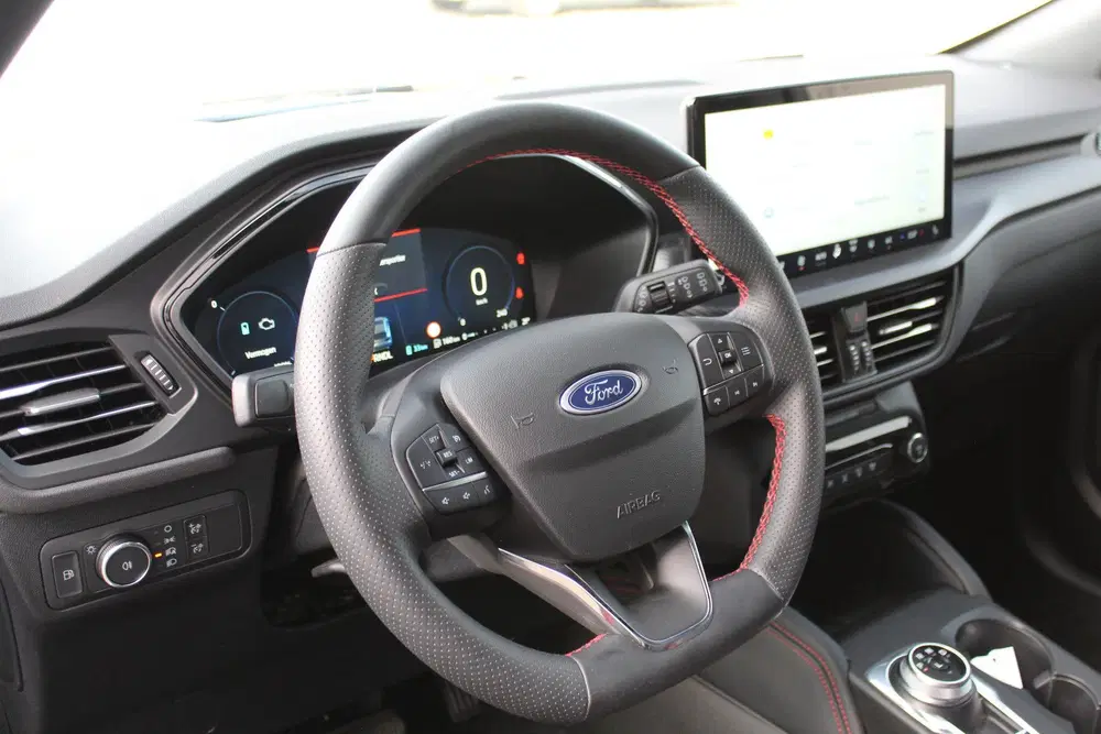 Ford Kuga 2.5-243 pk PHEV ST-Line Maart 2026 uit 2026, foto 15