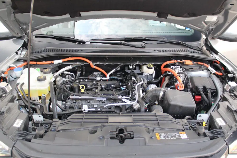 Ford Kuga 2.5-243 pk PHEV ST-Line Maart 2026 uit 2026, foto 9
