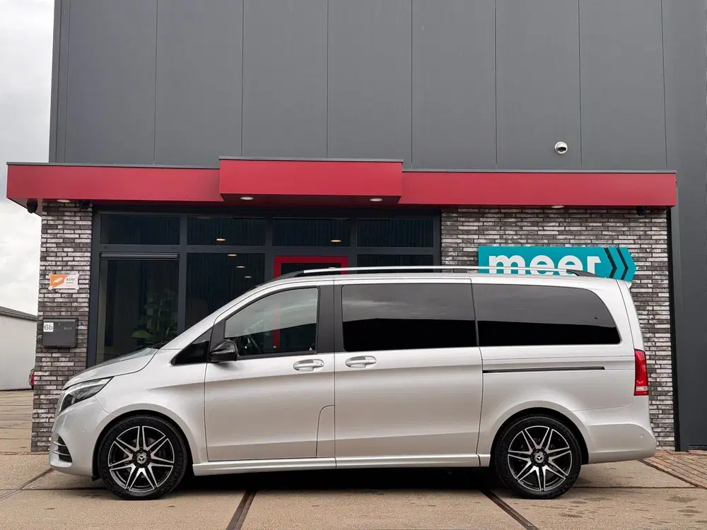 Mercedes-Benz V-Klasse 300d AMG Lang DC l BURMESTER l CAMERA uit 2022, foto 2