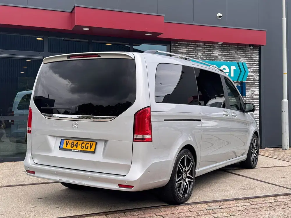 Mercedes-Benz V-Klasse 300d AMG Lang DC l BURMESTER l CAMERA uit 2022, foto 4