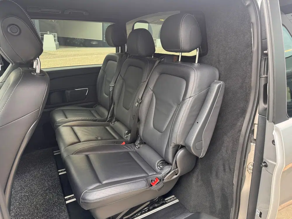Mercedes-Benz V-Klasse 300d AMG Lang DC l BURMESTER l CAMERA uit 2022, foto 7