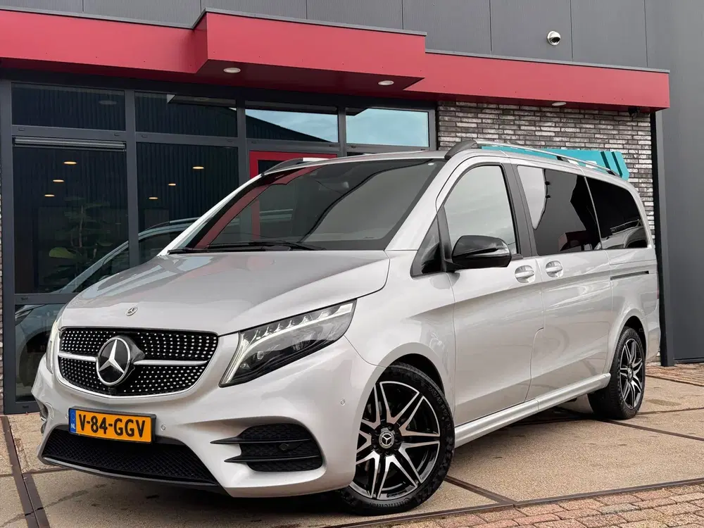Mercedes-Benz V-Klasse 300d AMG Lang DC l BURMESTER l CAMERA uit 2022, foto 8