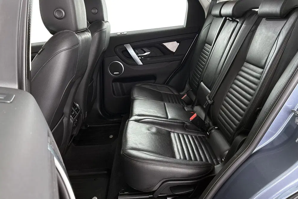 Land Rover Discovery Sport P300e 1.5 S 360 Camera Trekhaak M uit 2021, foto 8