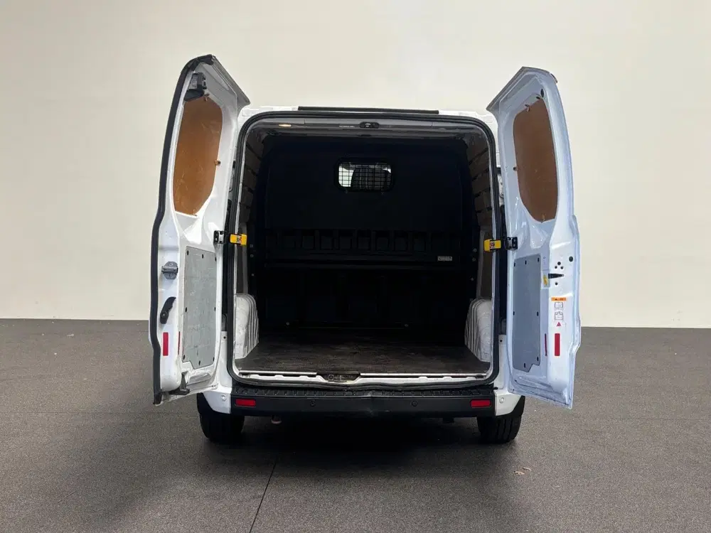Ford Transit Custom 300 2.0 TDCI L2H1 Trend MHEV Dubbele Cab uit 0, foto 3