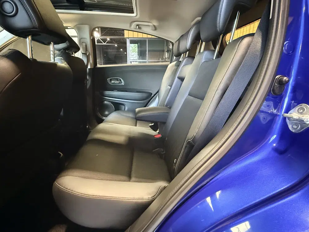 Honda HR-V 1.5 i-VTEC Executive Automaat. Pano. Camer uit 2019, foto 11