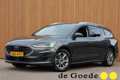Ford Focus 1.0 EcoBoost Hybrid Titanium orgNL uit 2024