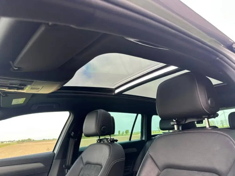 Volkswagen Passat 1.5 TSI R-Line Business Pano uit 2023, foto 4