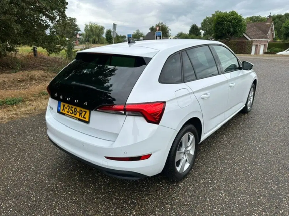 Skoda Scala 1.0 TSI Sport Business Virtual Cockpit Car uit 2024, foto 10
