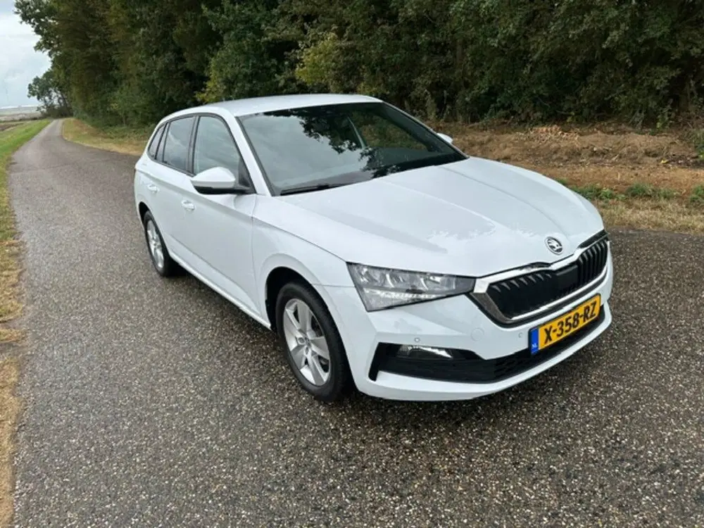 Skoda Scala 1.0 TSI Sport Business Virtual Cockpit Car uit 2024, foto 7