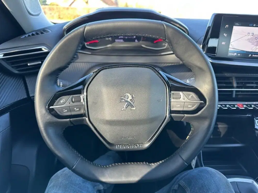 Peugeot 2008 1.2 PureTech Active Navigatie Pdc Enz uit 2022, foto 10