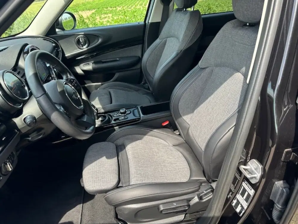 Mini Clubman 1.5 Aut Business Edition Apple uit 2022, foto 14
