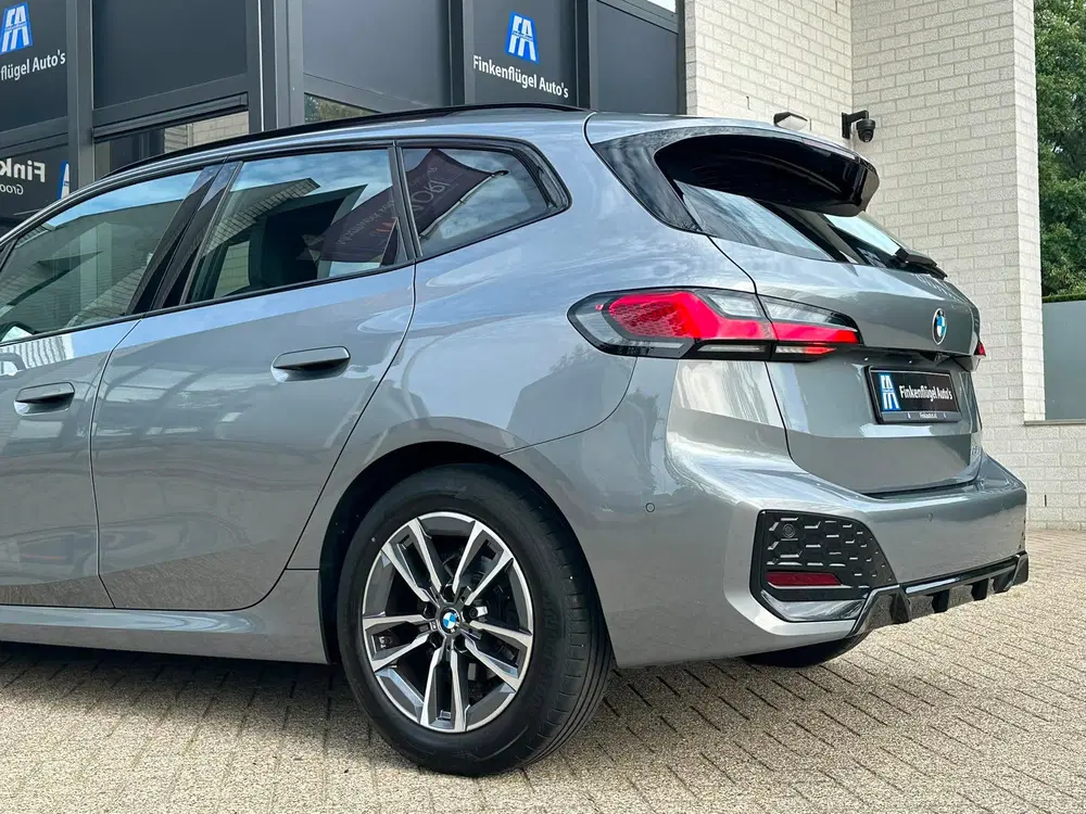 BMW 2-serie Active Tourer 218i M-Sport uit 2022, foto 6