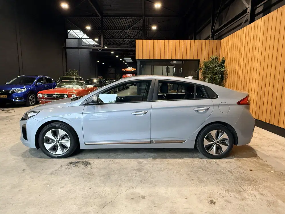 Hyundai IONIQ Comfort EV Camera. Navi. Apple-carplay. SO uit 2019, foto 5