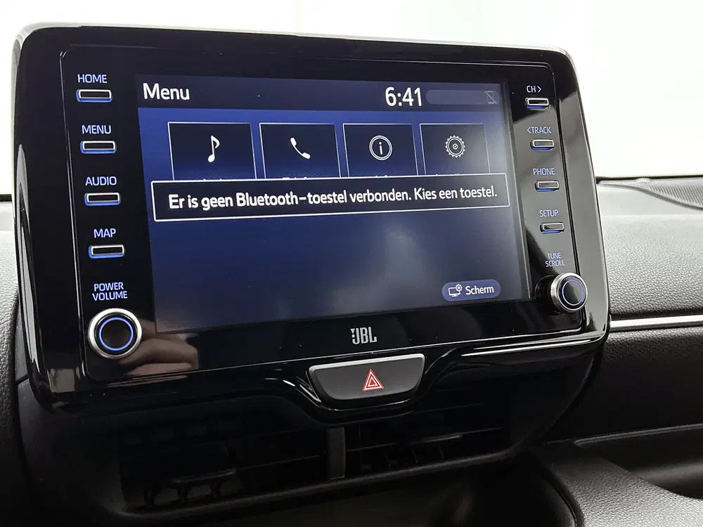 Toyota Yaris 1.5 Hybrid Executive Limited uit 2021, foto 11