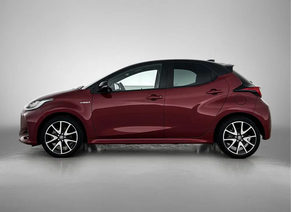 Toyota Yaris 1.5 Hybrid Executive Limited uit 2021, foto 3