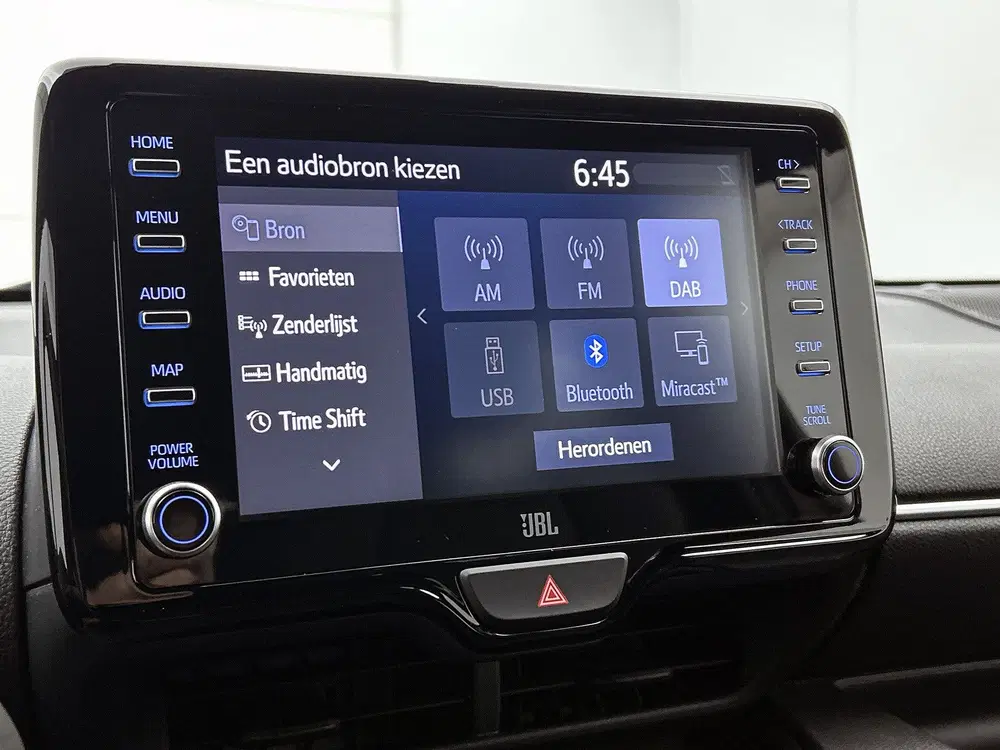 Toyota Yaris 1.5 Hybrid Executive Limited uit 2021, foto 9