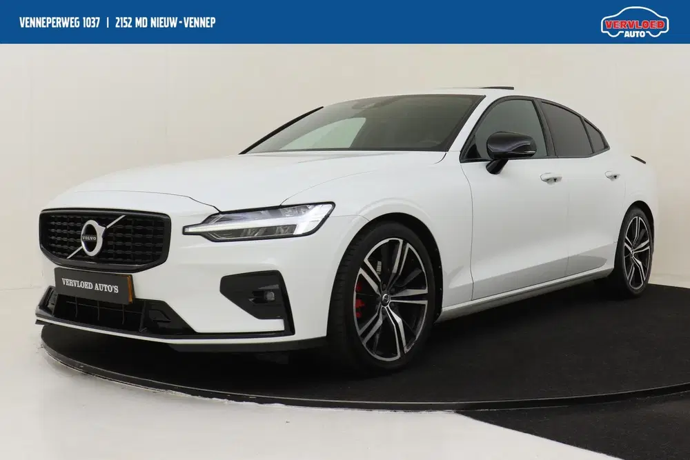 Volvo S60 B4 (M-HYBRID) R-DESIGN -PANO.DAK uit 2020