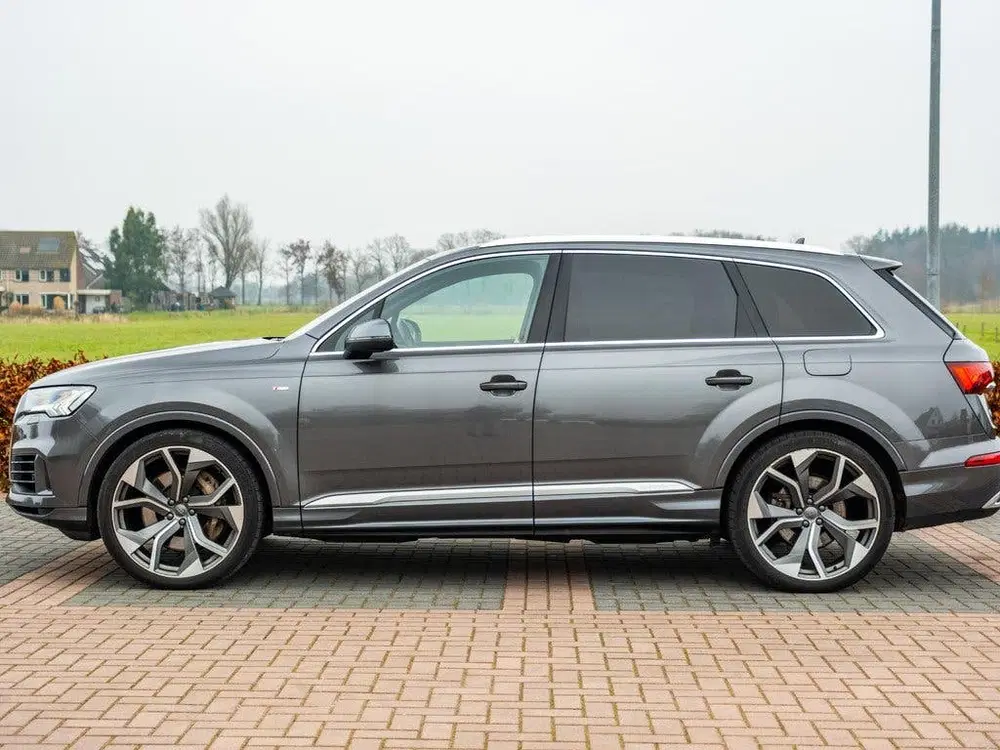 Audi Q7 55 TFSIe quattro Pro Line Plus S-Line uit 2020, foto 3