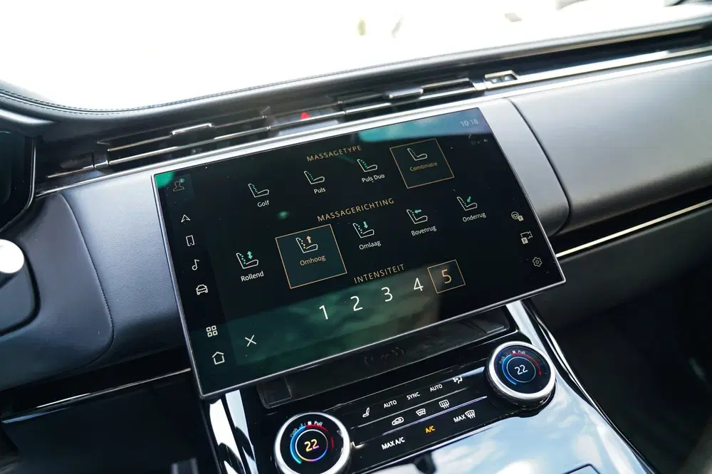 Land Rover Range Rover Sport 3.0 P510e First Edition uit 2023, foto 4