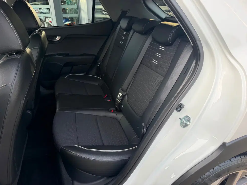 Kia Stonic 1.0 T-GDi MHEV GT-Line Airco Navi Camera C uit 2024, foto 10