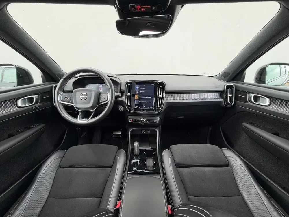 Volvo XC40 T5 AWD uit 2019, foto 6
