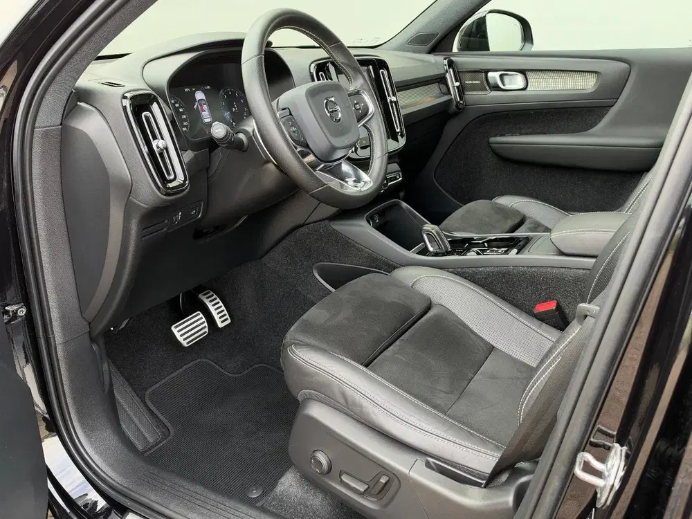 Volvo XC40 T5 AWD uit 2019, foto 9
