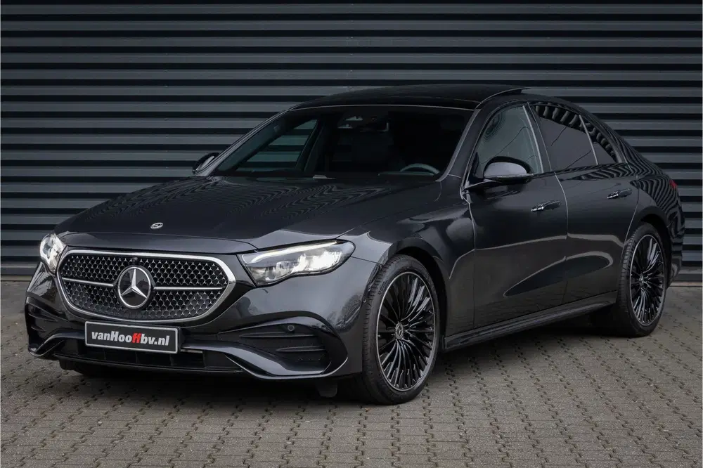 Mercedes-Benz E-Klasse 220d 4 Matic AMG Line Nightpakket uit 2025