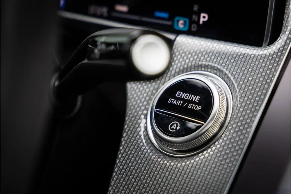 Mercedes-Benz E-Klasse 220d 4 Matic AMG Line Nightpakket uit 2025, foto 12